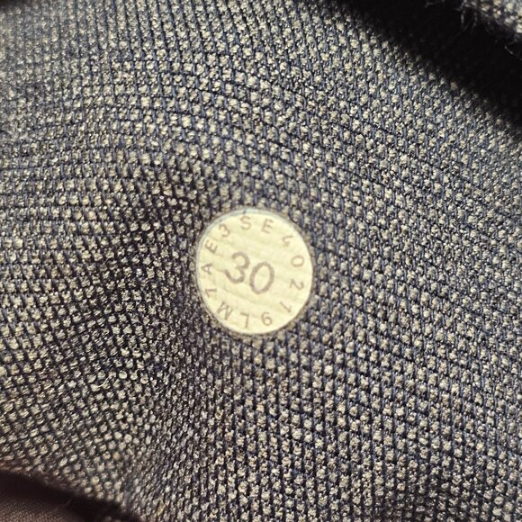 Men's Lululemon ABC Classic-Fit Golf Shorts 30" x  9" Grey EUC - Picture 7 of 11